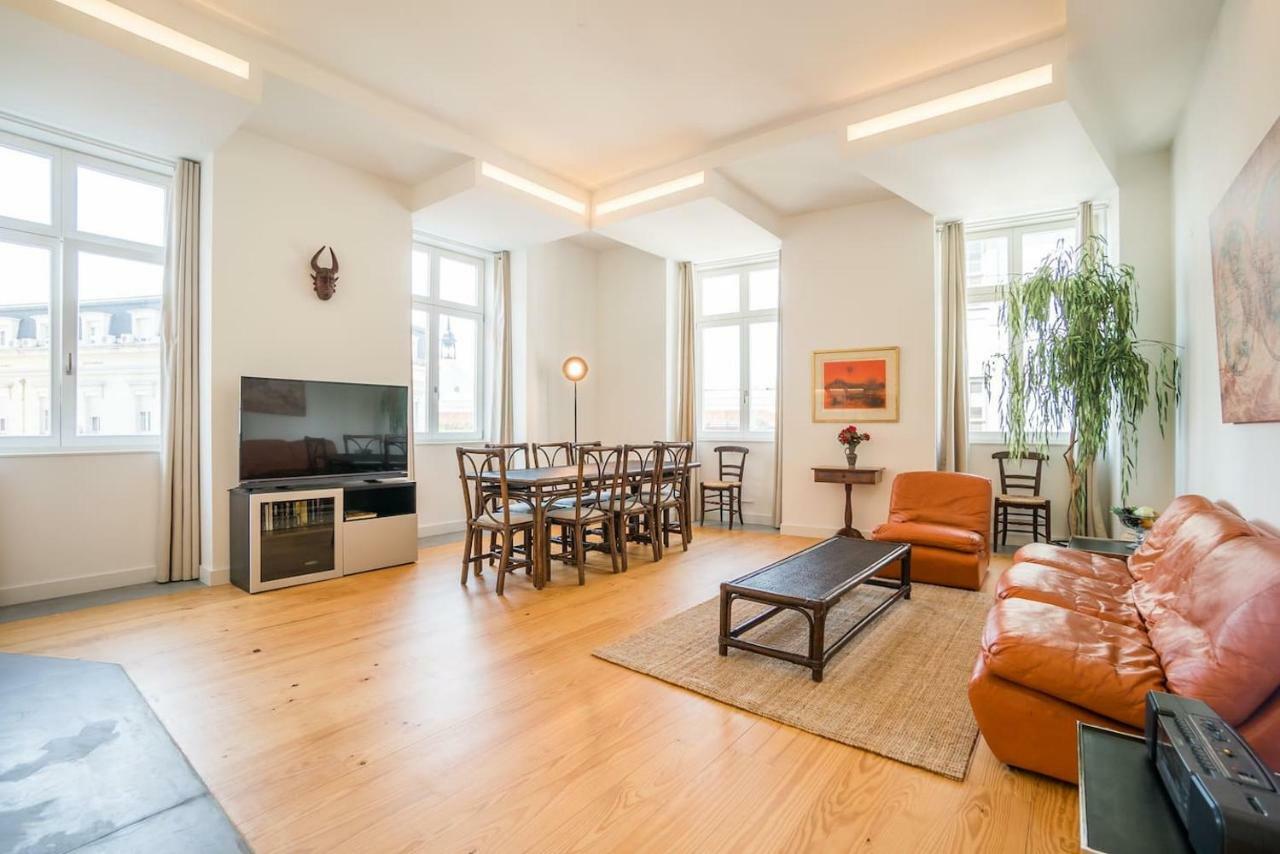 Apartment Spacious & Bright In Cais Sodre *