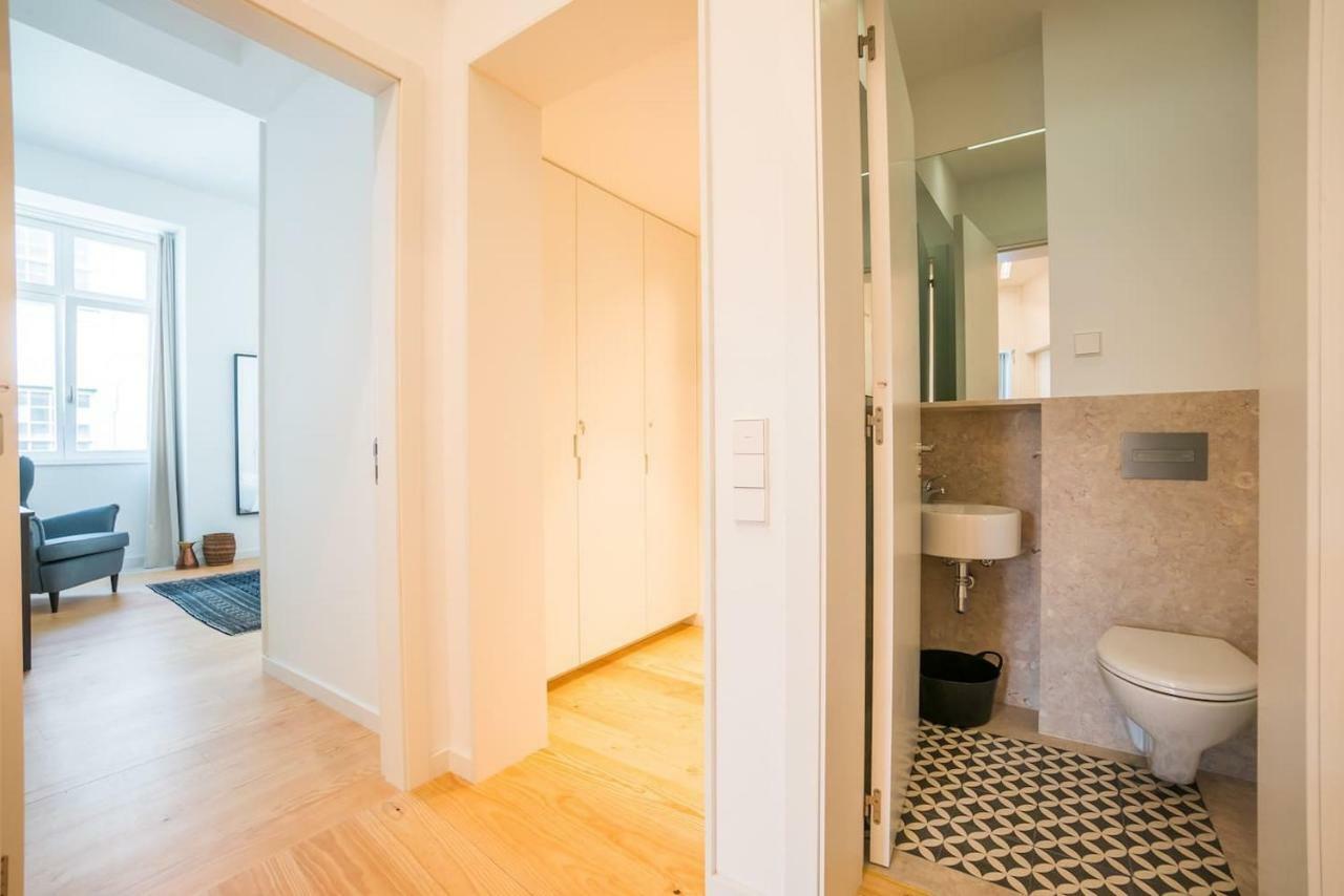 Apartment Spacious & Bright In Cais Sodre