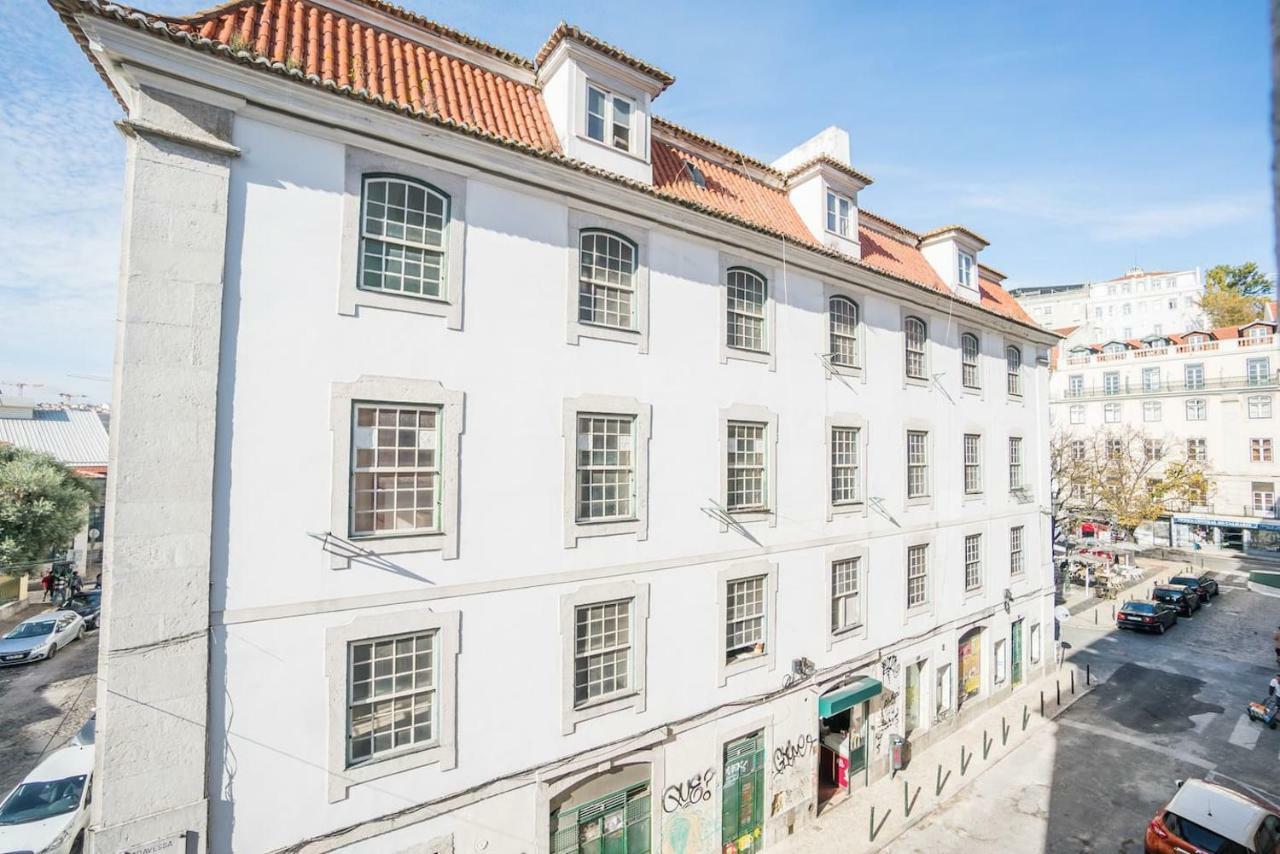 Apartment Spacious & Bright In Cais Sodre